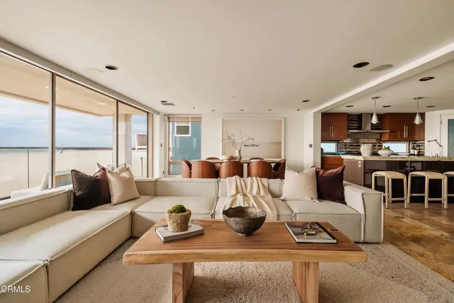 1825 Ocean Drive, Oxnard, CA 93035 - Image #3