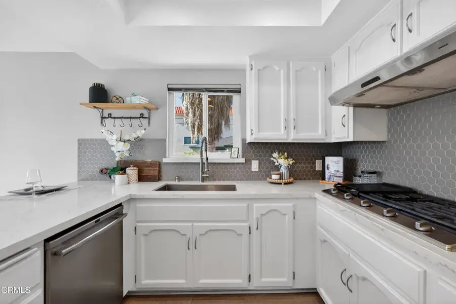 1066 W 11th Street #1, San Pedro, CA 90732 - Image #3