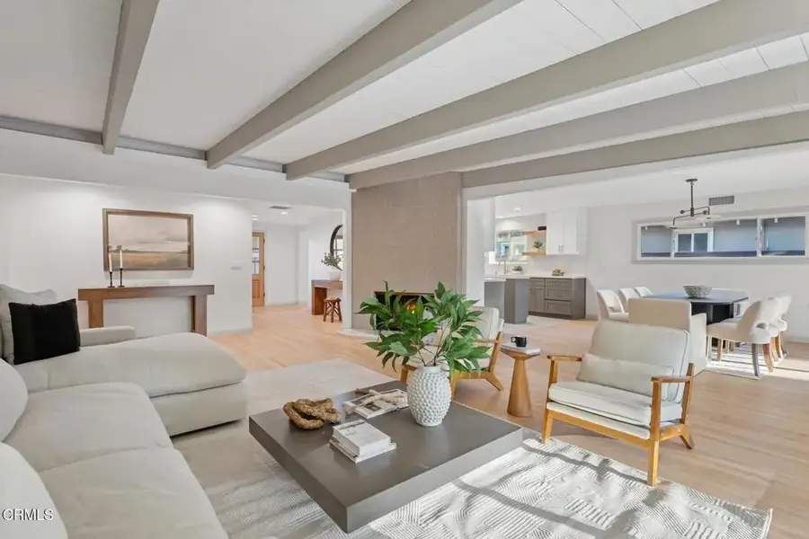 6043 Mary Ellen Avenue, Valley Glen, CA 91401 - Image #3