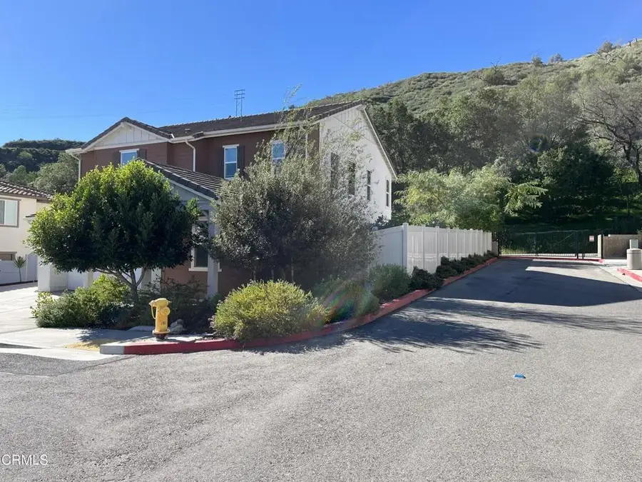 1248 Redbud Street, Santa Paula, CA 93060 - Image #2