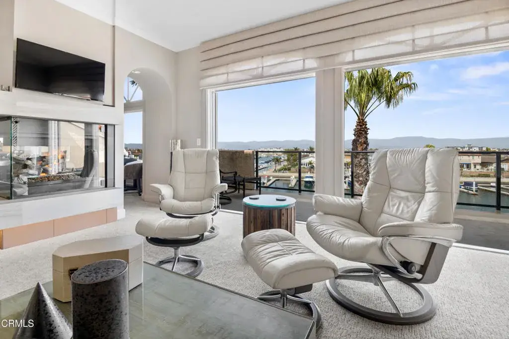 1758 Emerald Isle Way, Oxnard, CA 93035 - Image #1