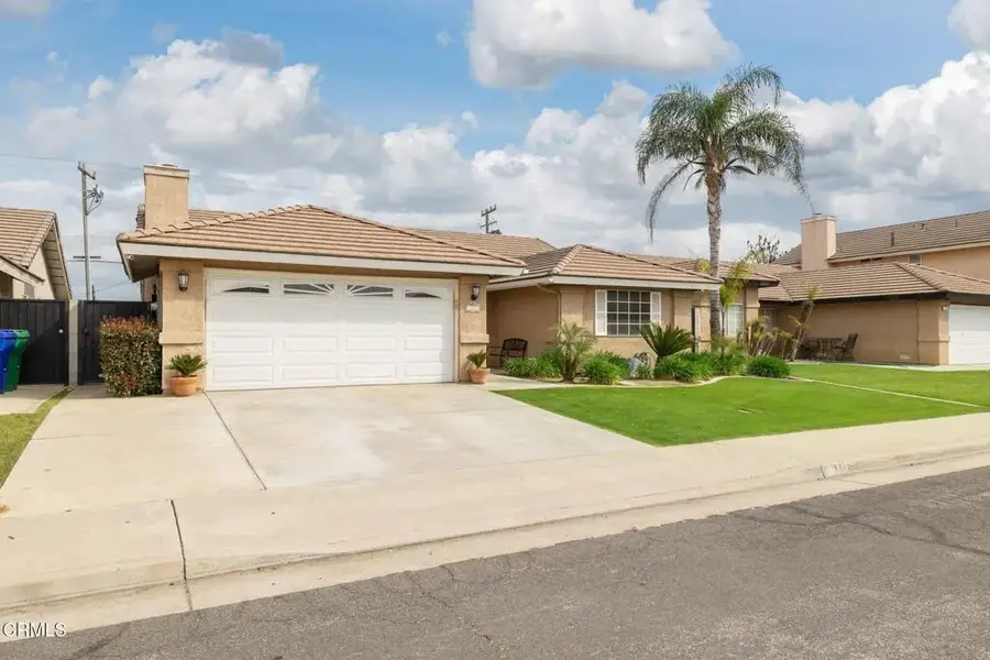 3212 Chuckwagon Street, Bakersfield, CA 93312 - #2