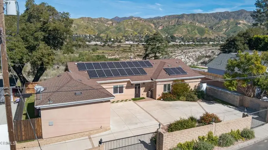 10755 Wheatland Avenue, Sunland, CA 91040 - #2