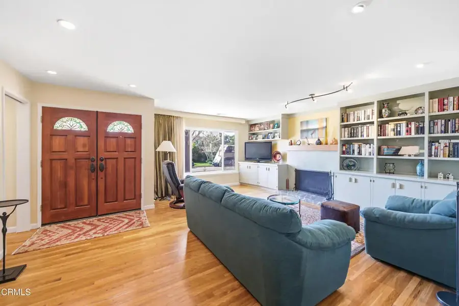 271 Calle Higuera, Camarillo, CA 93010 - #3