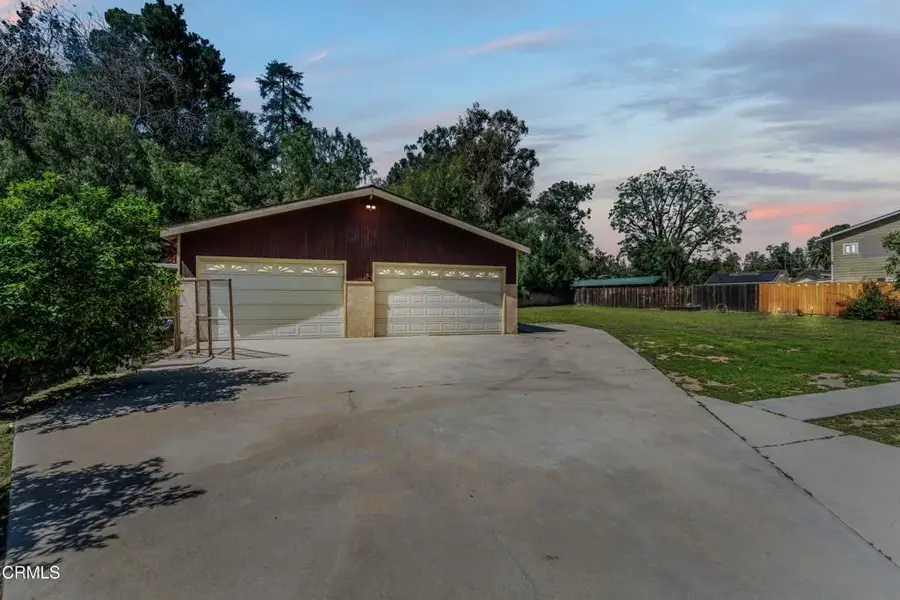 10411 Johanna Avenue, Sunland, CA 91040 - #3