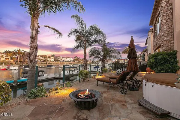 1464 Twin Tides Place, Oxnard, CA 93035