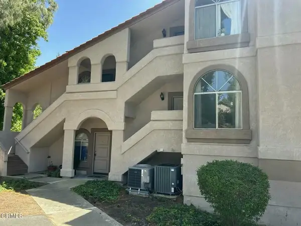 7135 Woodlake Avenue #D, Los Angeles, CA 91307