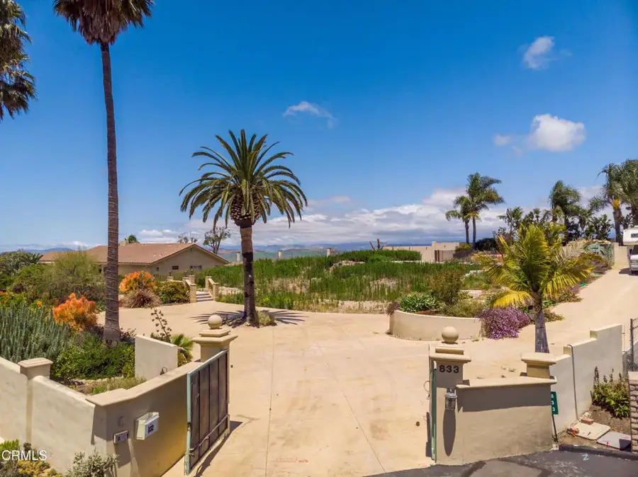 833 W Highland, Camarillo, CA 93010 - #2
