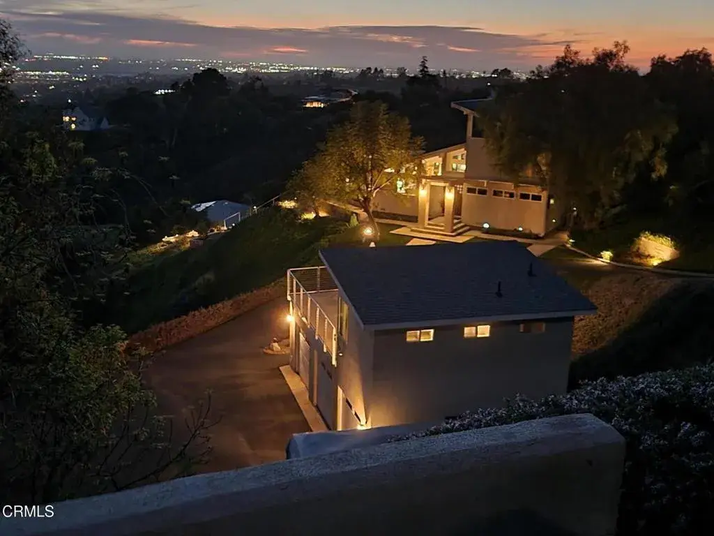 888 W Highland Drive, Camarillo, CA 93010 - #1