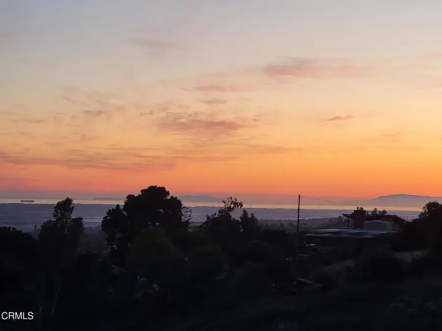 888 W Highland Drive, Camarillo, CA 93010 - #2