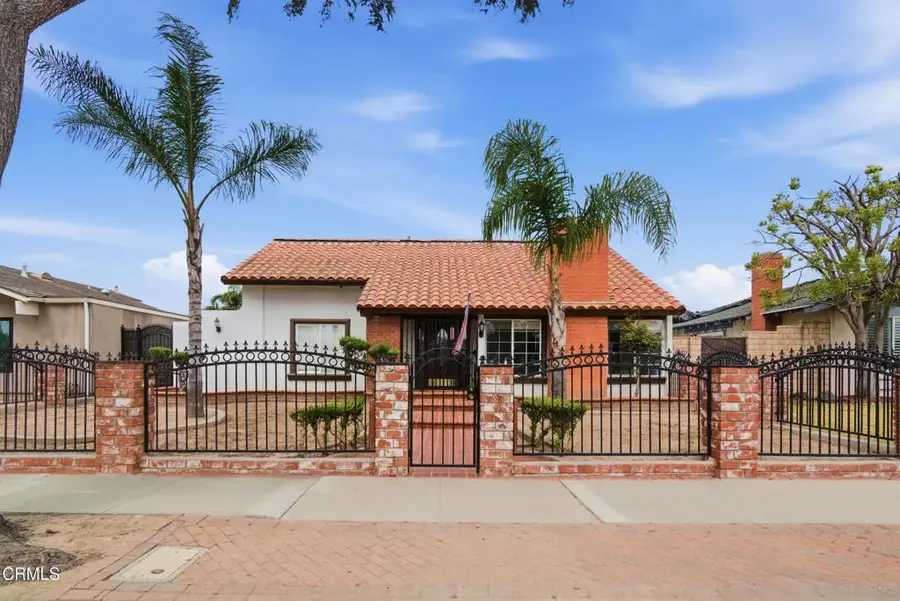 1131 Camelot Way, Oxnard, CA 93030 - #2