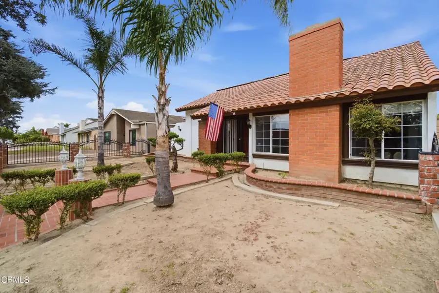 1131 Camelot Way, Oxnard, CA 93030 - #3