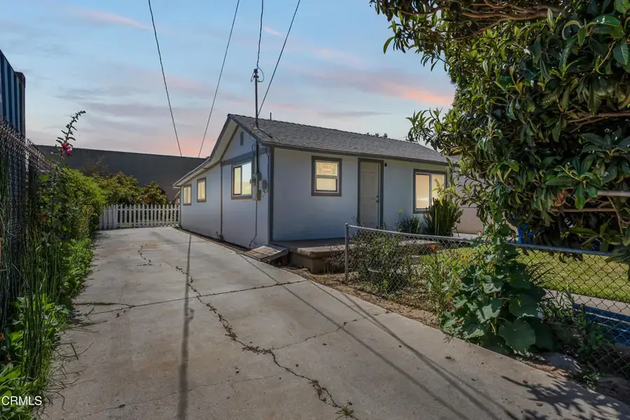 334 S 8th Street, Santa Paula, CA 93060 - #2