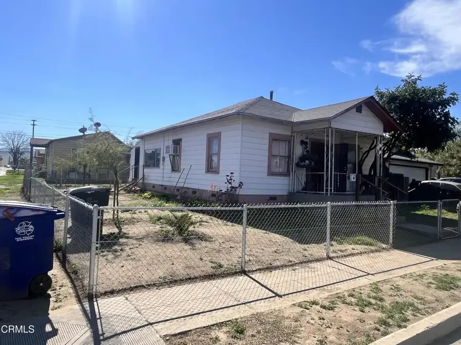 296 E Coolidge Street, Coalinga, CA 93210 - #3