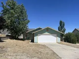 21641 Foothill Drive, Tehachapi, CA 93561