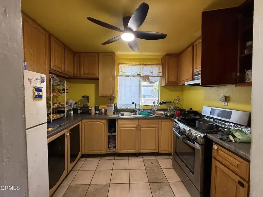 1174 S I Street, Oxnard, CA 93033 - #3