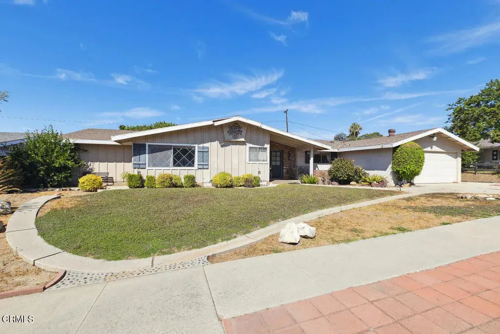1363 Sterling Drive, Thousand Oaks, CA 91360 - #1
