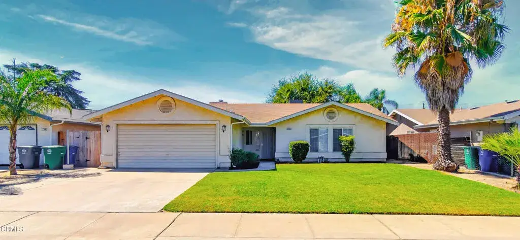 2751 Sierra Madre Court, Selma, CA 93662 - #1