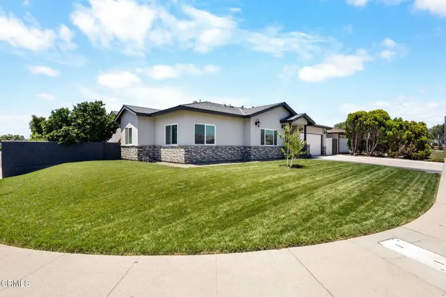 817 N Calle La Sombra, Camarillo, CA 93010 - #2