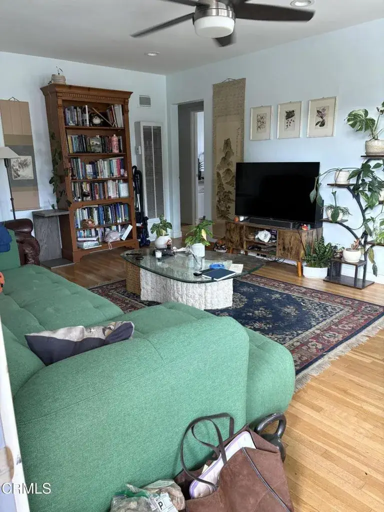 282 Estrella Street, San Buenaventura Ventura, CA 93003 - #3