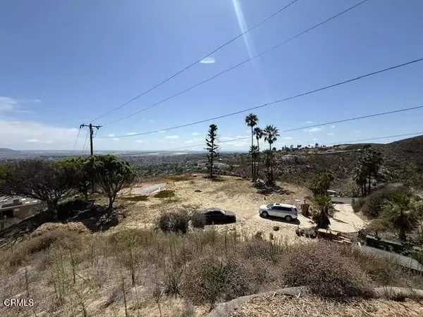 534 E Highland, Camarillo, CA 93010