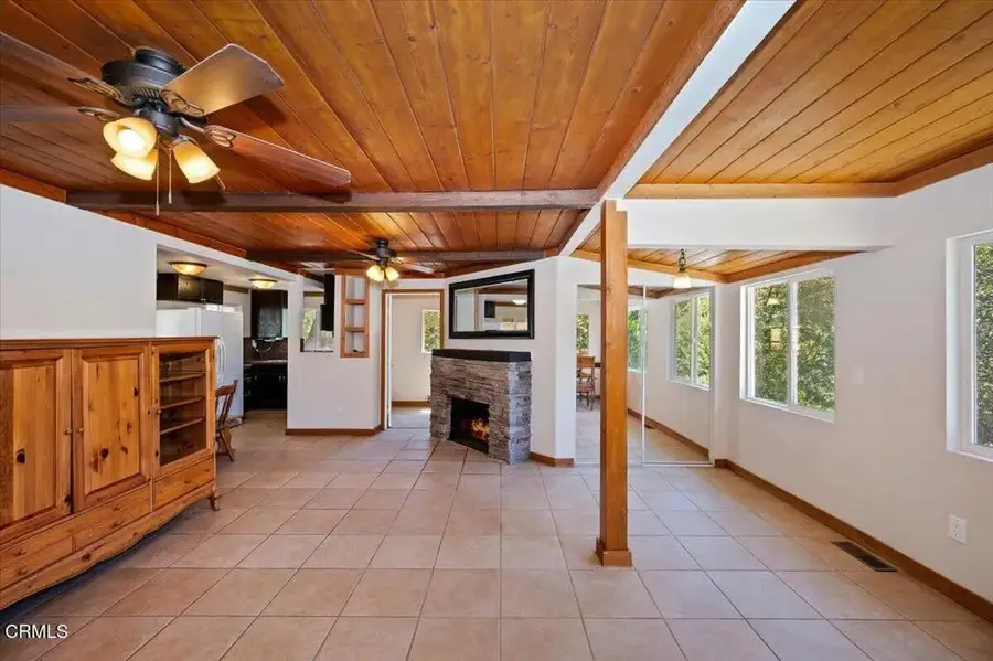 196 Balsam Dr, Cedar Glen, CA 92321 - #2