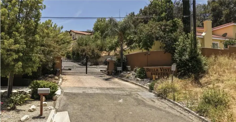 24856 Bella Vista, Newhall, CA 91321 - #2