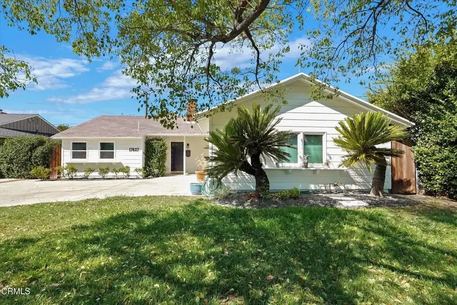 17437 Arminta Street, Northridge, CA 91325 - #2