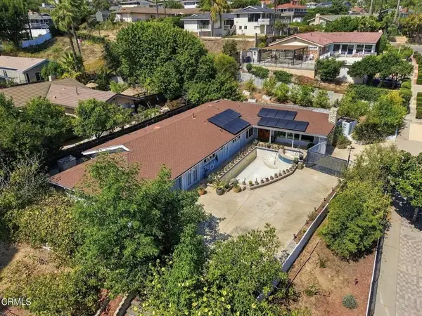 14 Bradford Avenue, Camarillo, CA 93010