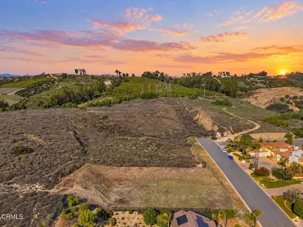 6920 Calle Dia, Camarillo, CA 93012