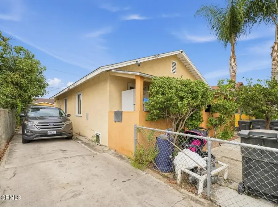 141 S Hayes Avenue, Oxnard, CA 93030 - #2