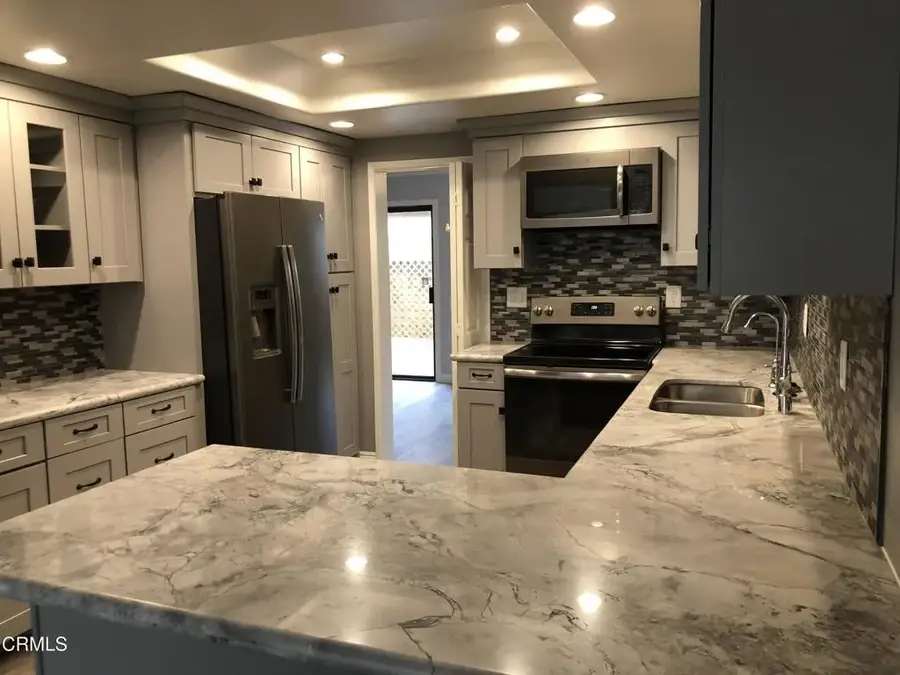 911 Mancini Court, San Buenaventura Ventura, CA 93003 - #2