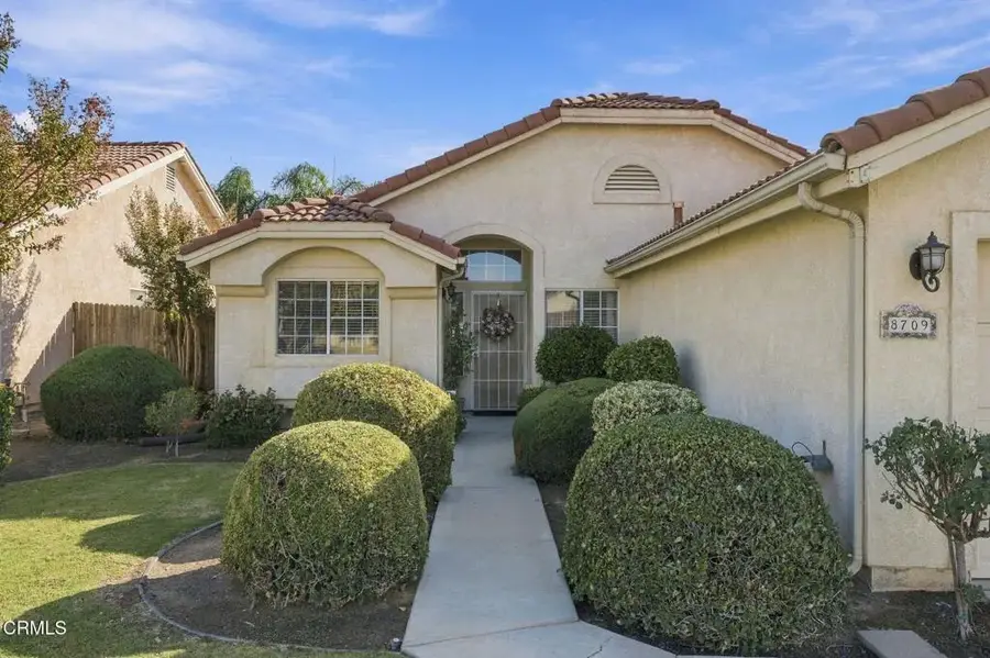 8709 White Rock Drive, Bakersfield, CA 93312 - #2