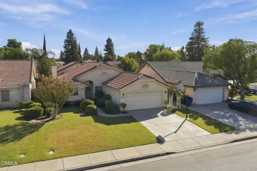 8709 White Rock Drive, Bakersfield, CA 93312 - #3