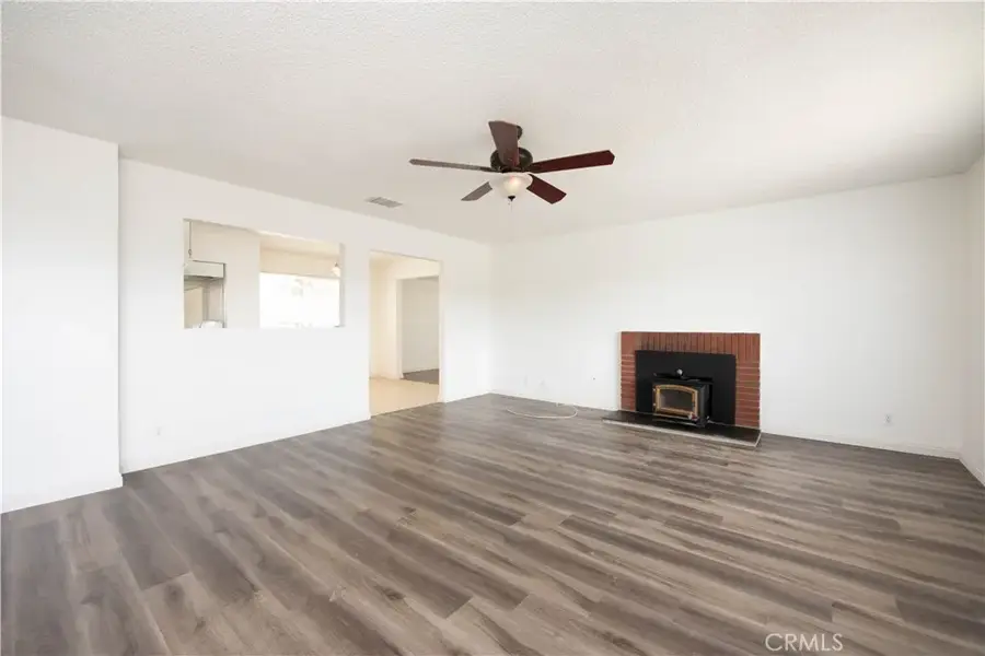 15615 Tuscola Road, Apple Valley, CA 92307 - Image #2