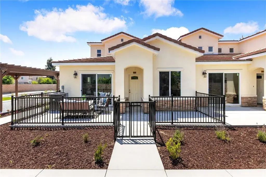 1212 S San Antonio Avenue, Pomona, CA 91766 - Image #1