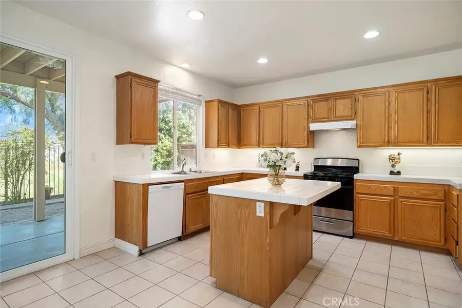 32546 Vail Creek Drive, Temecula, CA 92592 - Image #3