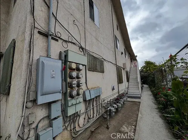 150 W 33rd Street, Los Angeles, CA 90007 - #2