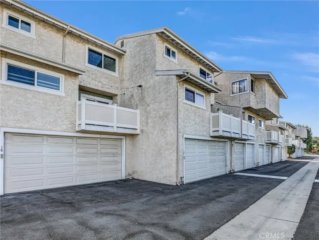 4325 W 182 Street #18, Torrance, CA 90504 - Image #1