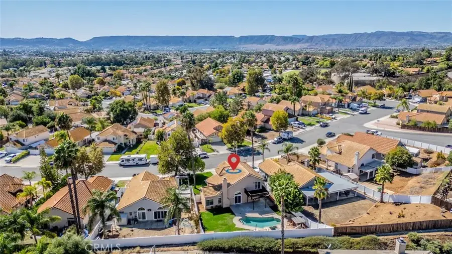 24356 Via Las Junitas, Murrieta, CA 92562 - Image #2