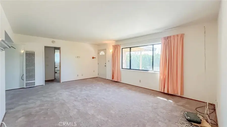 7411 Joshua Ln, Yucca Valley, CA 92284 - Image #2