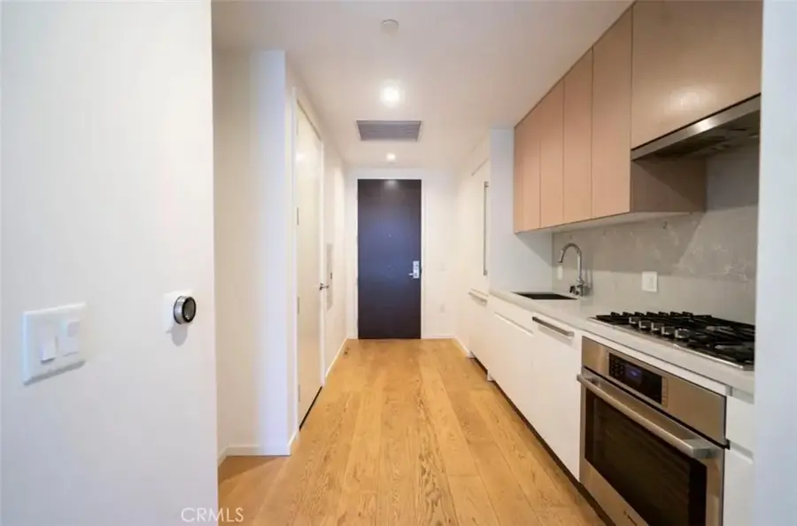 877 Francisco #517, Los Angeles, CA 90017 - Image #3