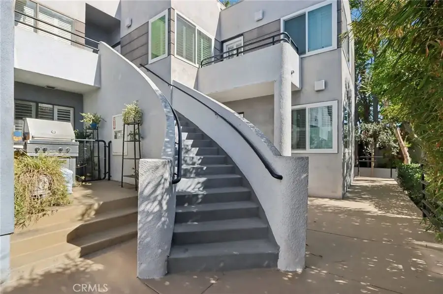360 S Los Robles Avenue #11, Pasadena, CA 91101 - Image #3