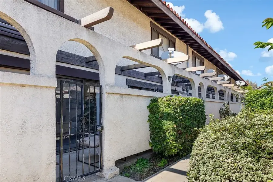 1438 W 146th Street #6, Gardena, CA 90247 - Image #2