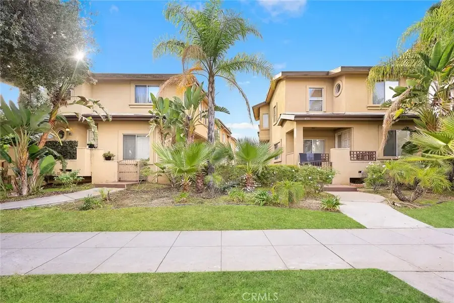 101 S Verdugo Road #E, Glendale, CA 91205 - Image #2