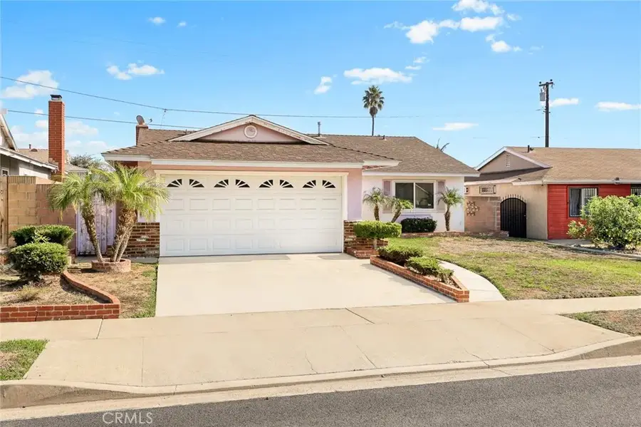 20010 Earlie Avenue, Carson, CA 90746 - Image #2