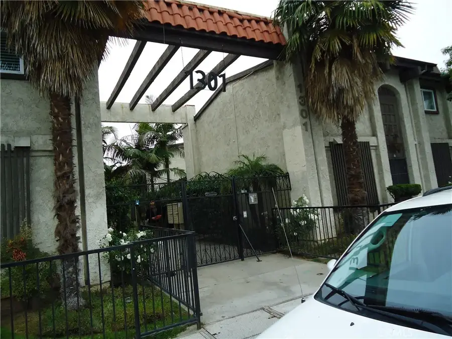1301 S Greenwood #31, Montebello, CA 90640 - Image #2