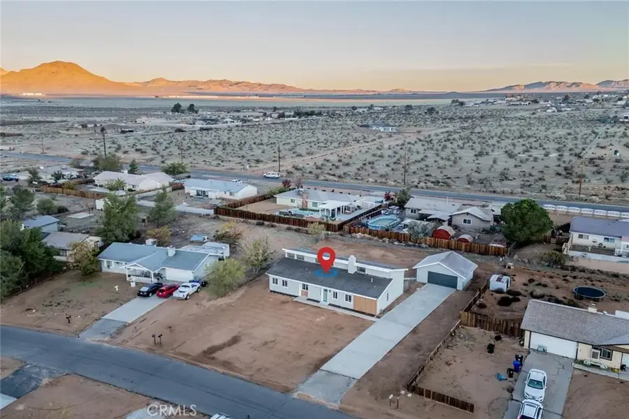 16754 Pauhaska, Apple Valley, CA 92307 - Image #3