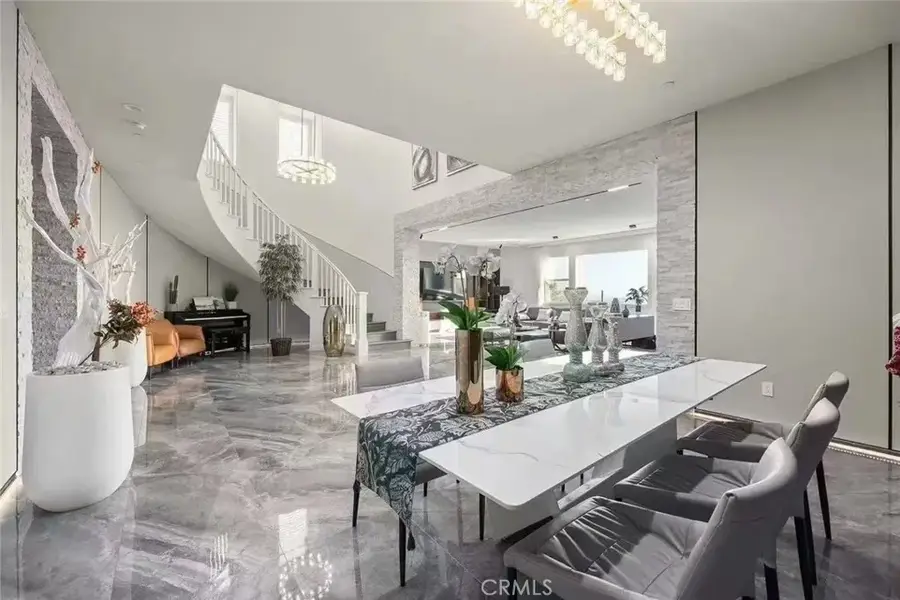 5502 Heritage Oak, Trabuco Canyon, CA 92679 - Image #2