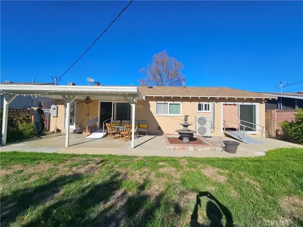20152 Acre, Winnetka, CA 91306
